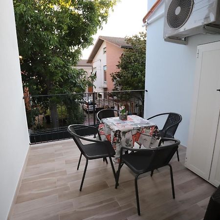 Orchidea Rooms & Suites Civitanova Marche Exteriör bild