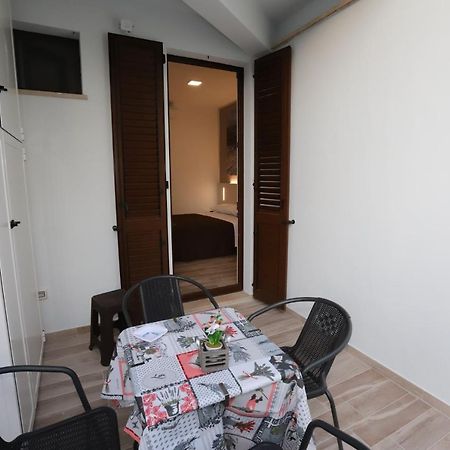 Orchidea Rooms & Suites Civitanova Marche Exteriör bild