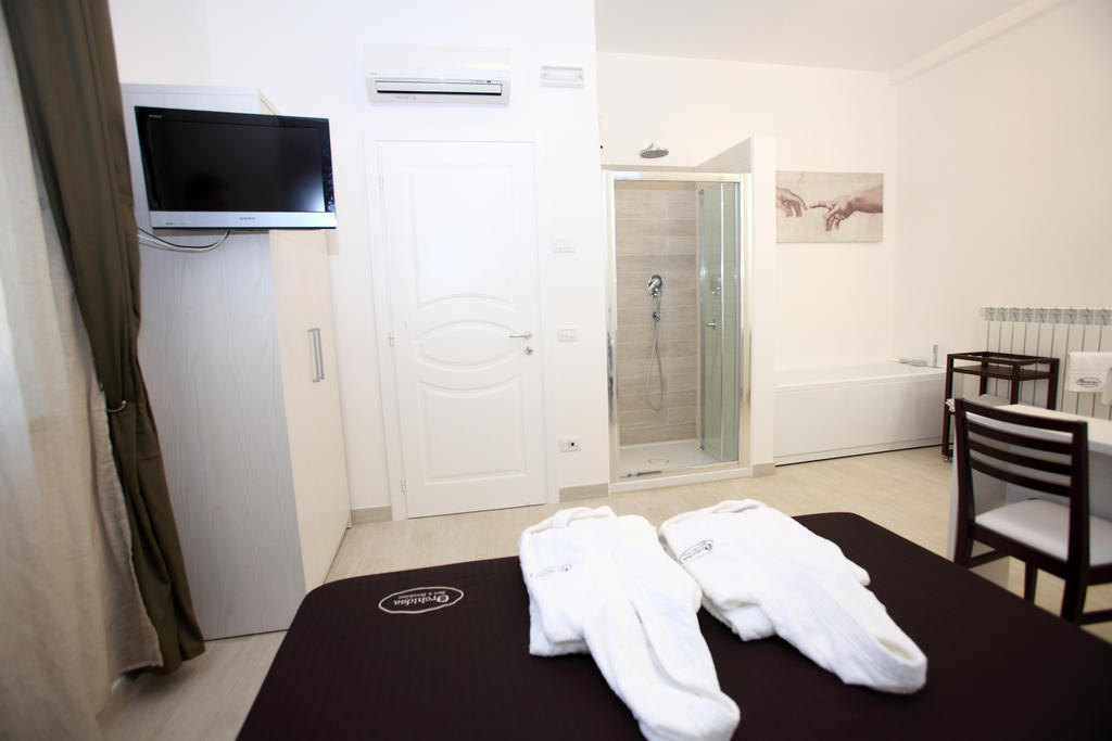 Orchidea Rooms & Suites Civitanova Marche Rum bild
