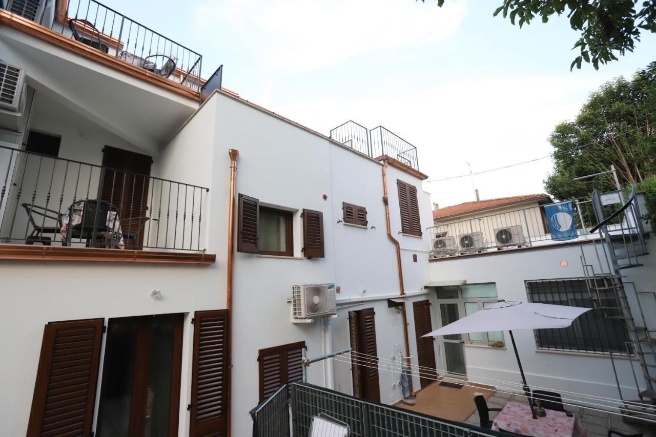 Orchidea Rooms & Suites Civitanova Marche Exteriör bild
