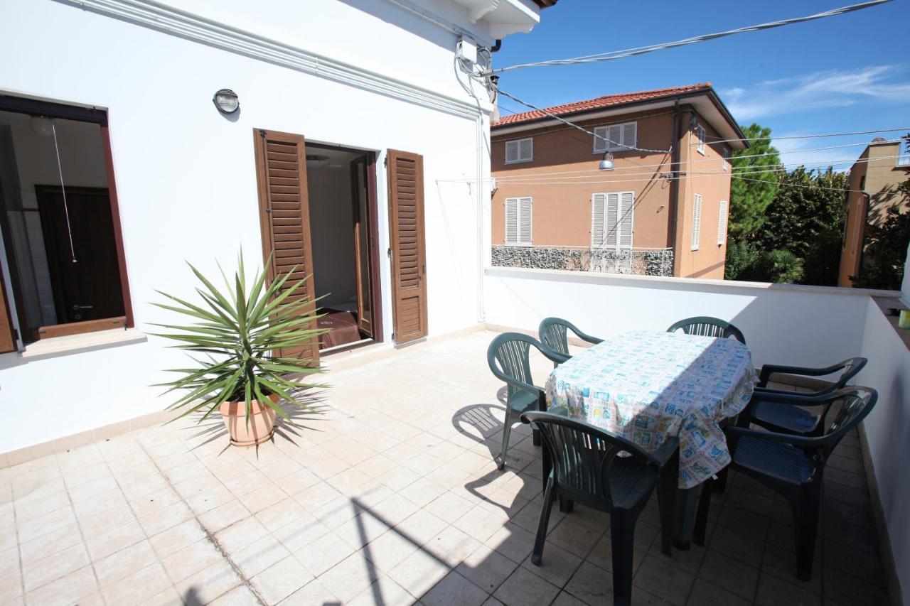 Orchidea Rooms & Suites Civitanova Marche Exteriör bild