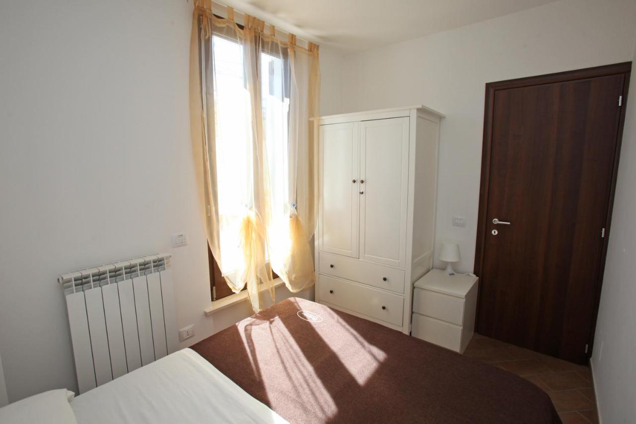 Orchidea Rooms & Suites Civitanova Marche Exteriör bild