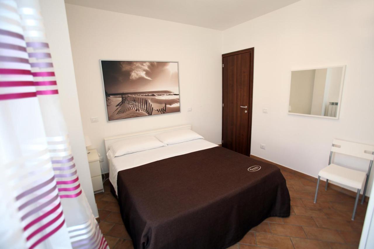Orchidea Rooms & Suites Civitanova Marche Exteriör bild